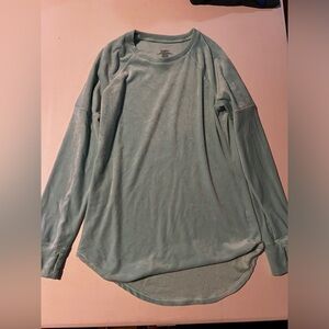 Cuddl duds shirt